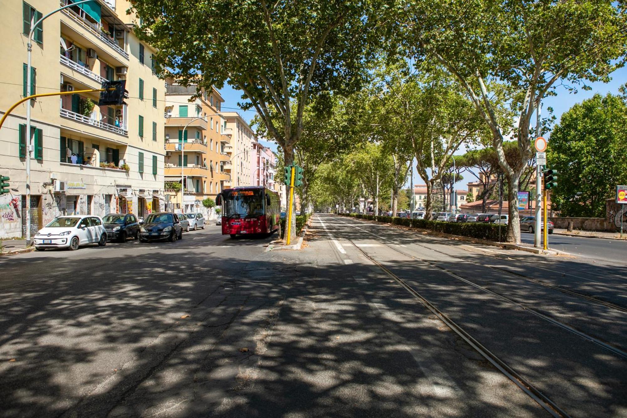 Holiday Homes Rome - Green Apartment S Camillo - Near Trastevere Eksteriør billede
